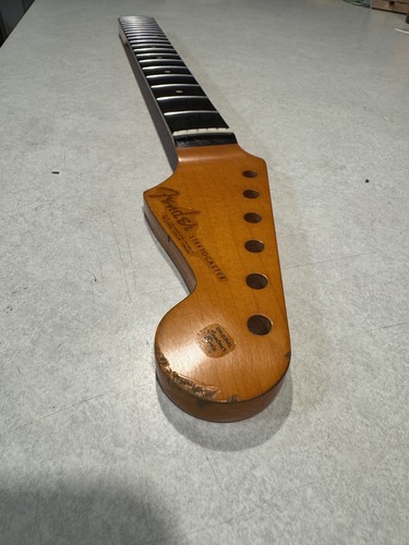 Aftermarket relic stratocaster - relic,