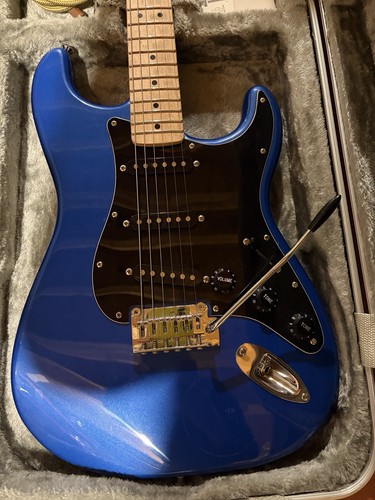 Squire affinity stratocaster - squire,