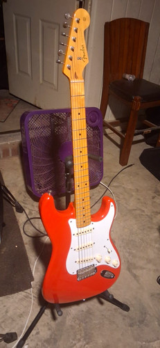 Fender stratocaster fiesta red - stratocaster,