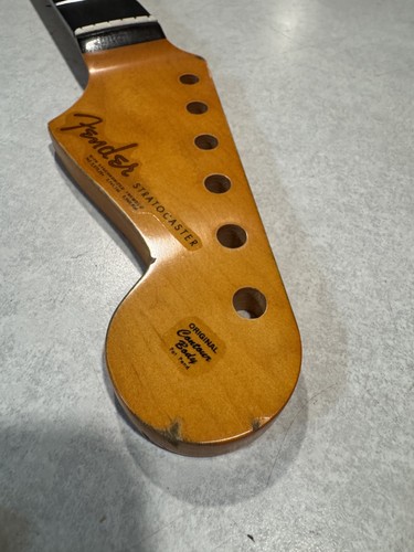 Aftermarket relic stratocaster - aftermarket,