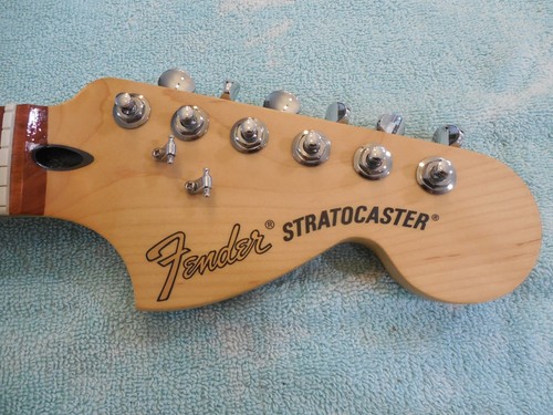 Fender deluxe stratocaster mim - fender,