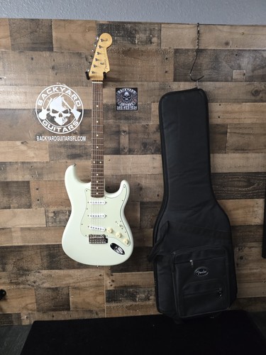 2015 fender stratocaster - fender,