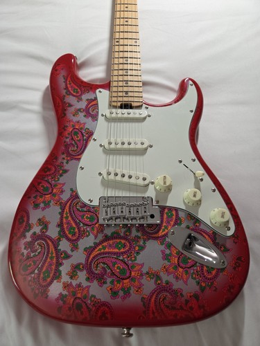 Firefly strat red - red, paisley