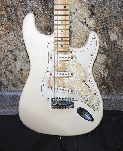 Fender stratocaster made in - -,