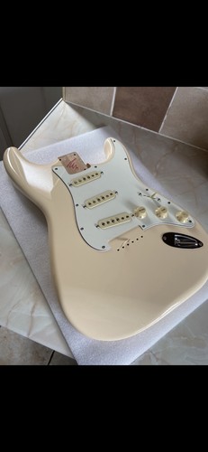 Fender stratocaster hardtail - fender, stratocaster,hardtail