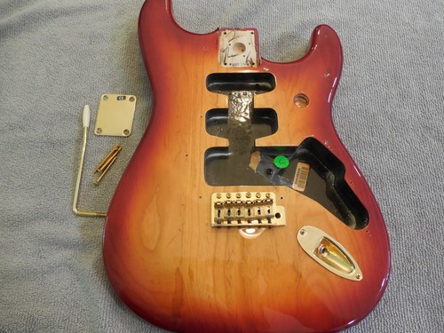 Fender stratocaster mim - fender,