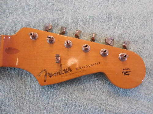 Fender stratocaster mim - fender,