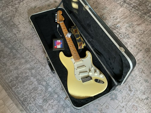 1988 fender strat plus deluxe - 1988,
