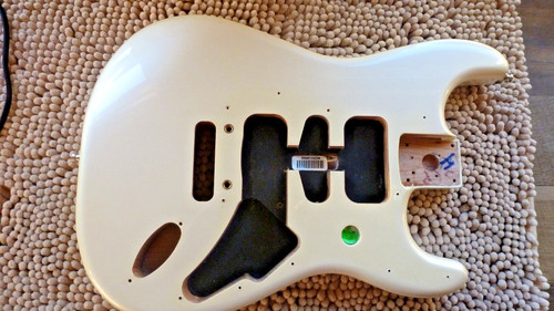 2022 fender player plus strat - 2022,