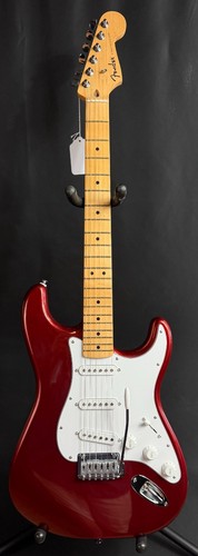 Fender standard stratocaster - fender,