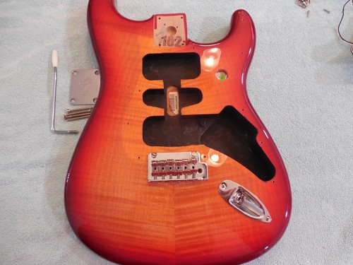 Fender stratocaster mim body - fender,