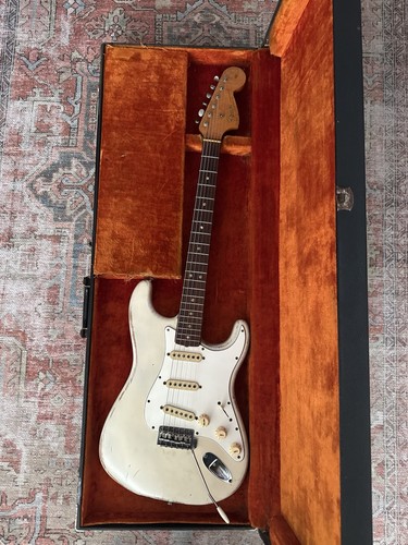 1966 fender stratocaster with - stratocaster,